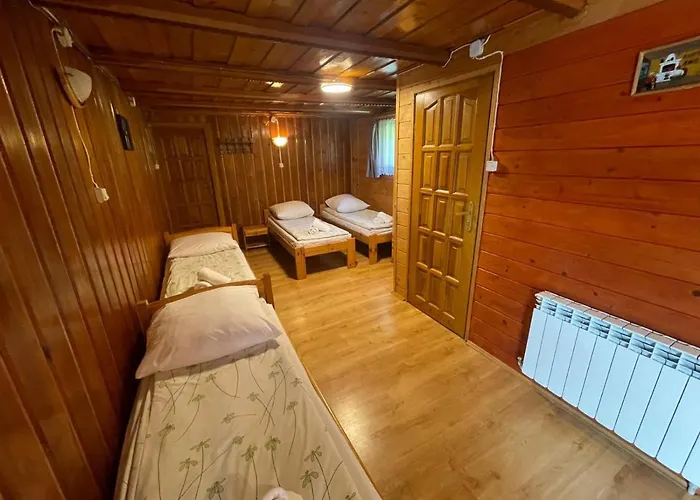 Pensjonat Aleksandrówka 3*